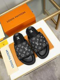 Picture of Louis Vuitton Slippers _SKULVsz38-46hnh0836887